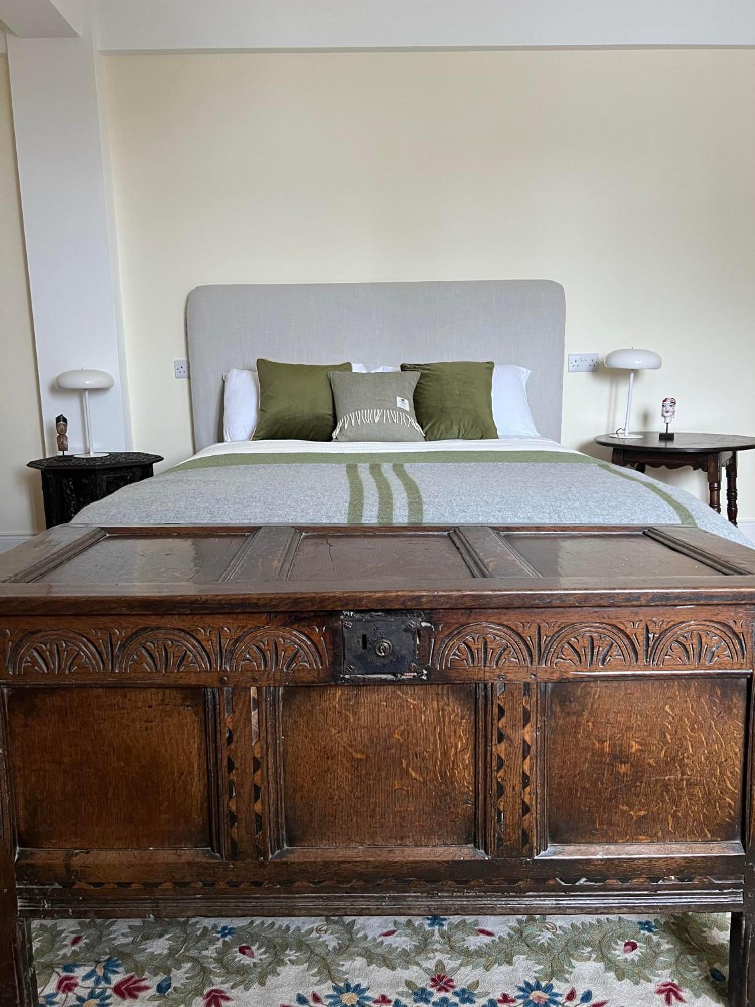 Riverfront Apartments At The Blue Goat Ramelton Buitenkant foto