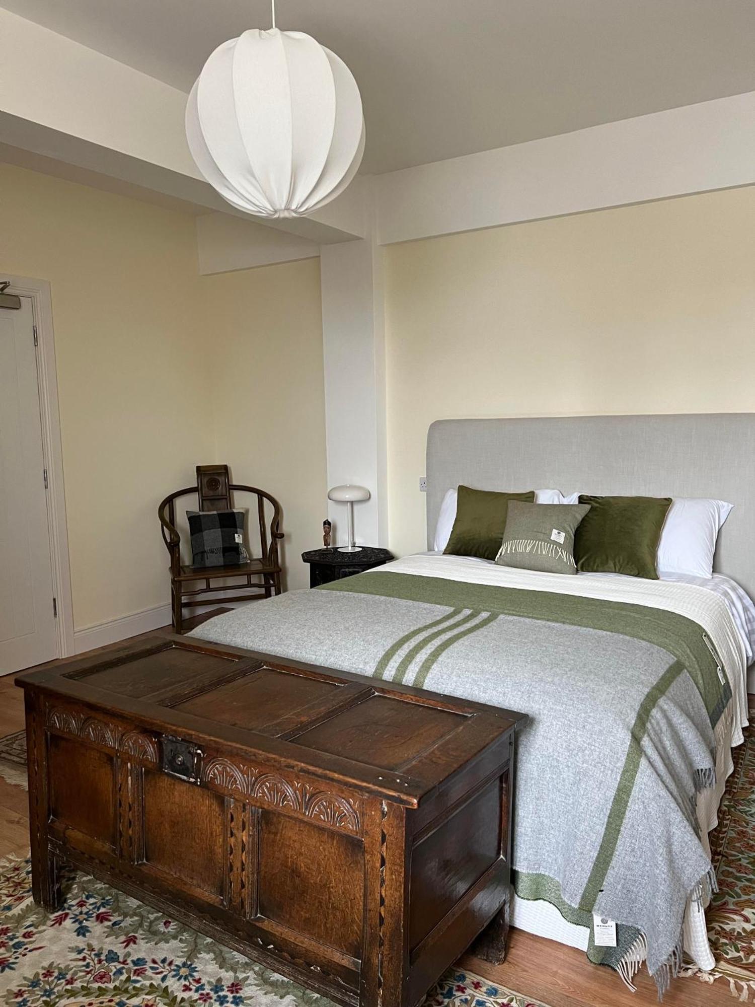 Riverfront Apartments At The Blue Goat Ramelton Buitenkant foto